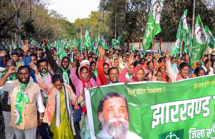JMM’s Somesh Chandra Soren Leads Ghatshila Bypoll by Over 7,500 Votes