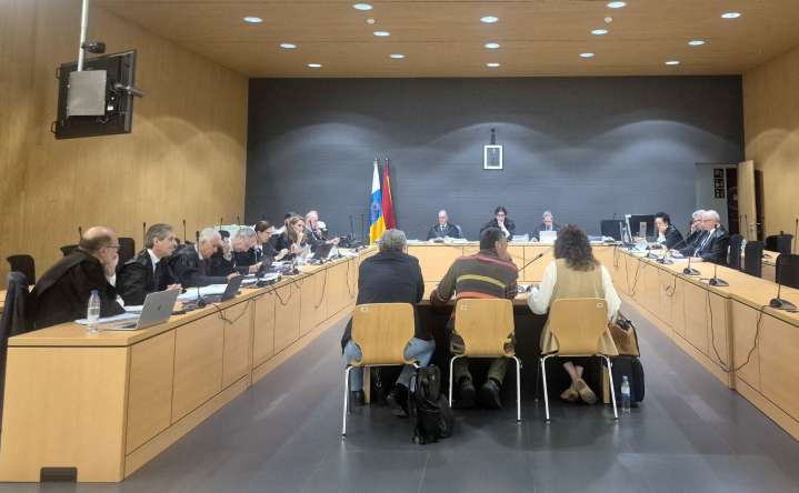 Absueltos todos los acusados del caso Emalsa