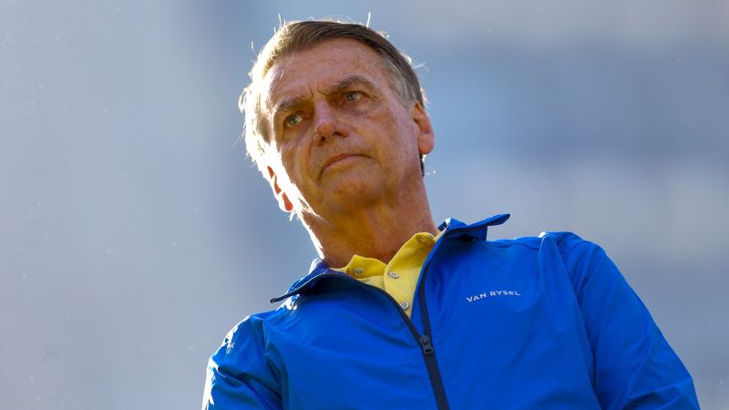 Supremo Tribunal de Brasil ordena a Bolsonaro empezar a cumplir su sentencia de más de 27 años por intento de golpe de Estado