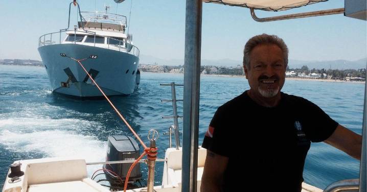 Pepe López, el buzo de Marbella que fue testigo del hallazgo de una campana de la Nao que llevó a Colón a América