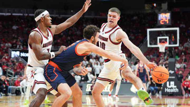 U of L basketball vs. South Carolina State live updates: Follow action at the Yum!