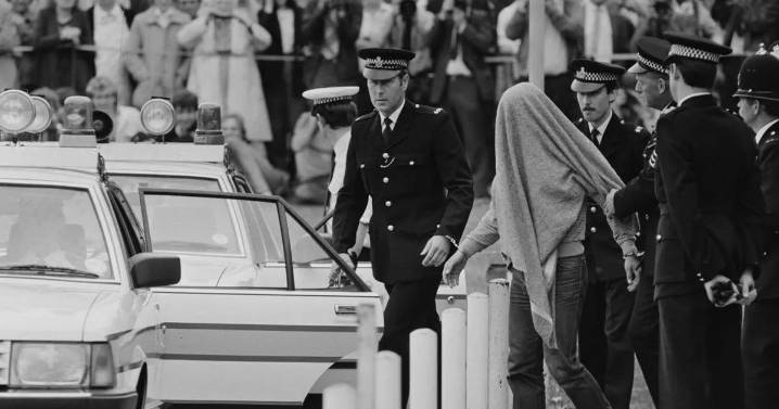 Netflix's 'insane' true crime series replaces The Beast In Me as chart topper