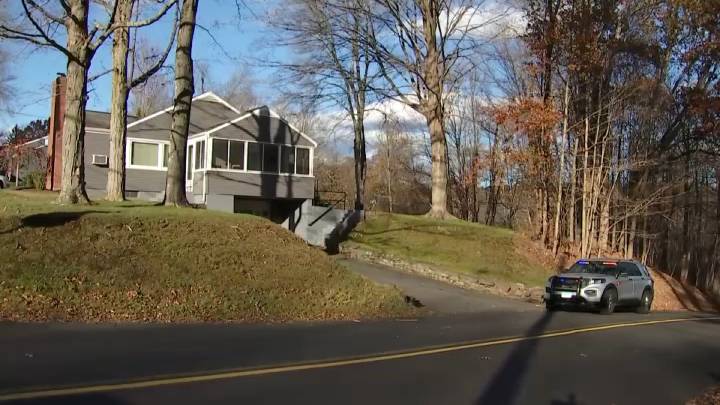 Two bodies found inside Middlefield home: police