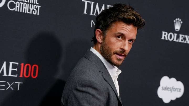 Jonathan Bailey declared People magazine's Sexiest Man Alive