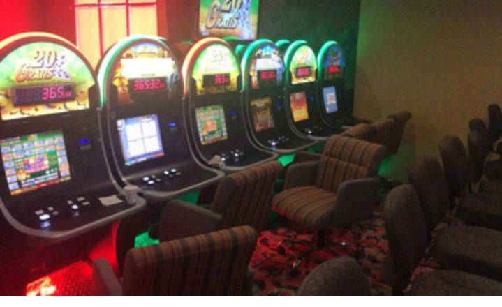 UIF denunciará ante FGR 13 casinos en 8 entidades por lavado de dinero