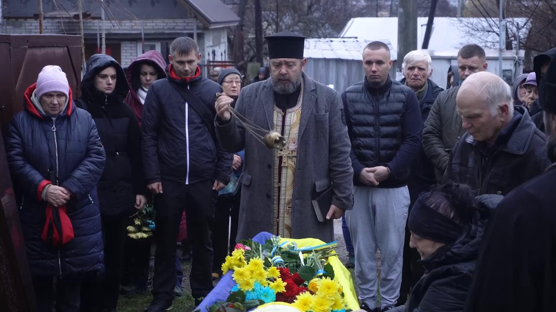 Funeral held for fallen Ukrainian soldier as European leaders set to discuss US plan on Russia’s war