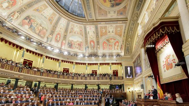 50 años de la España del cambio: "Esto no va de Franco, va de la democracia"