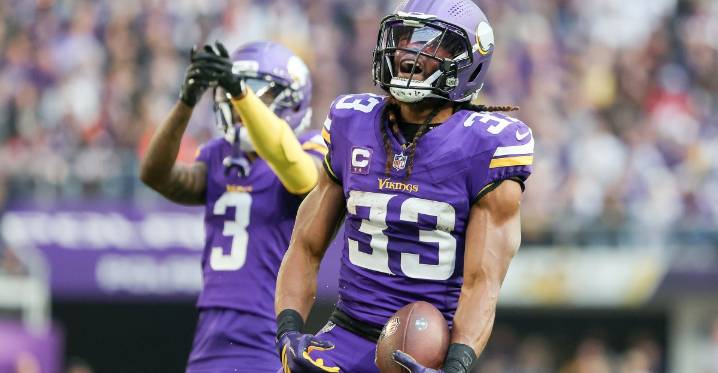 Chicago Bears at Minnesota Vikings: Second Quarter Recap and Third Quarter Discussion