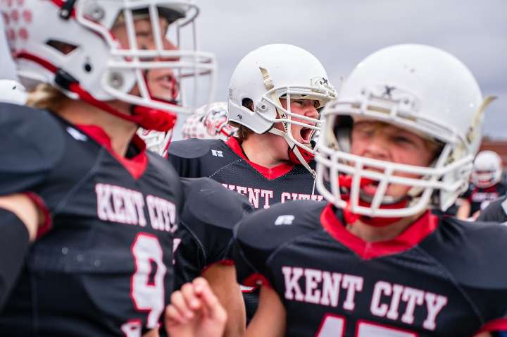 Kent City football prepares for physical battle with Kingsley in D6 semifinals