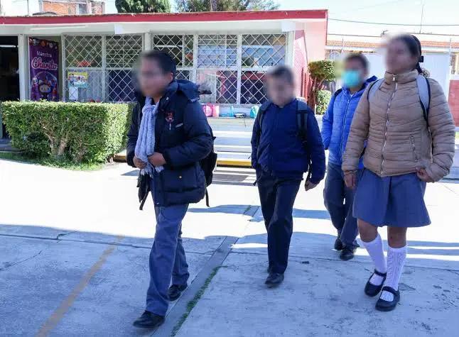 Cierran escuelas por frente frío 13: estados donde se suspenden clases