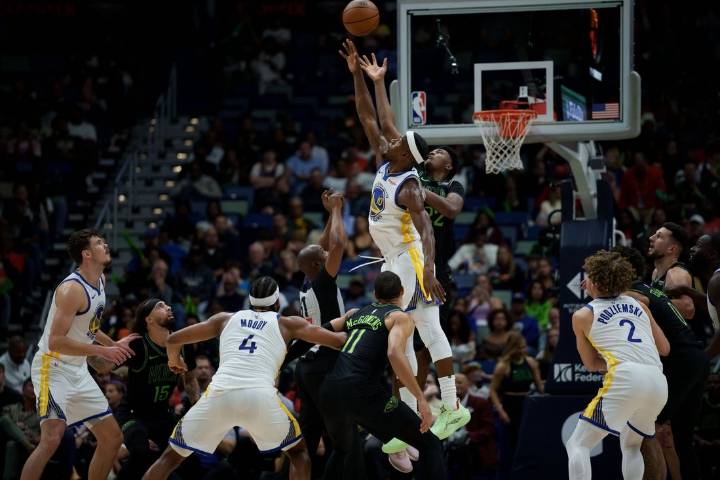 Deadspin | Warriors' Jimmy Butler returns to Florida to take on Magic