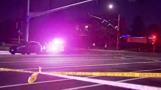 1 dead after vehicle hits pedestrian in south Sacramento, PD says