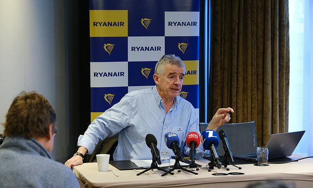 Ryanair boss blasts 'hopeless and useless' UK government over travel tax