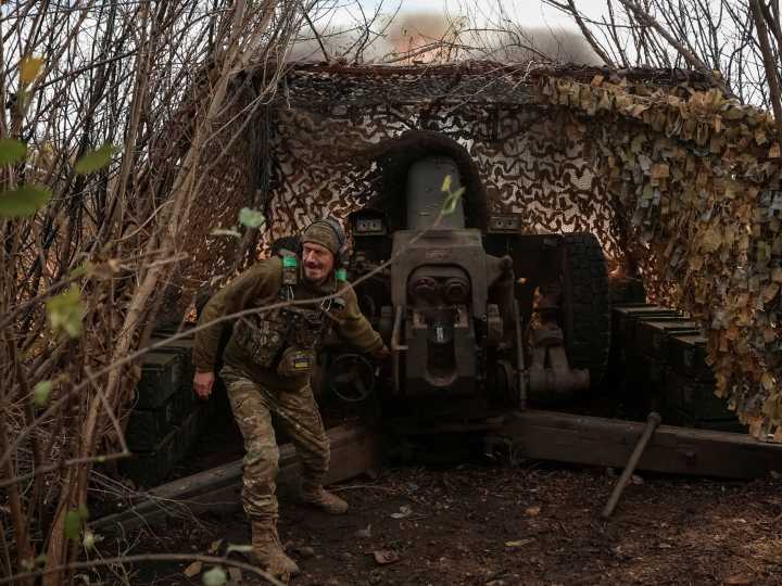 Ukraine faces ‘exhausting battles’ against Russia in Zaporizhia, Donetsk