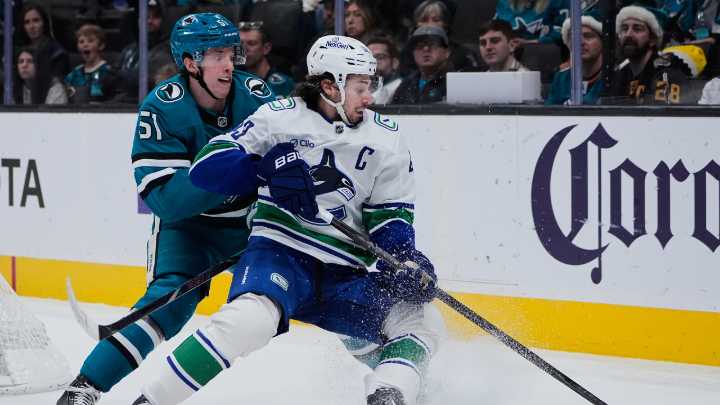 Officiating, power-play woes undo Canucks in loss to Sharks