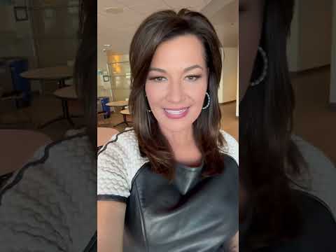 Doctors in gowns: Peoria physicians get a taste of their own medicine