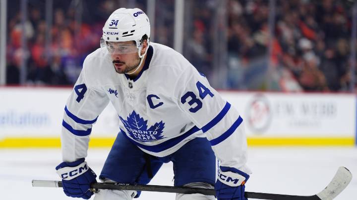 Maple Leafs’ Matthews ‘improving’ but no timeline for return