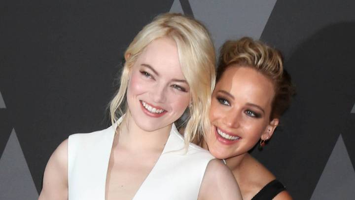 Jennifer Lawrence and Emma Stone making Miss Piggy movie