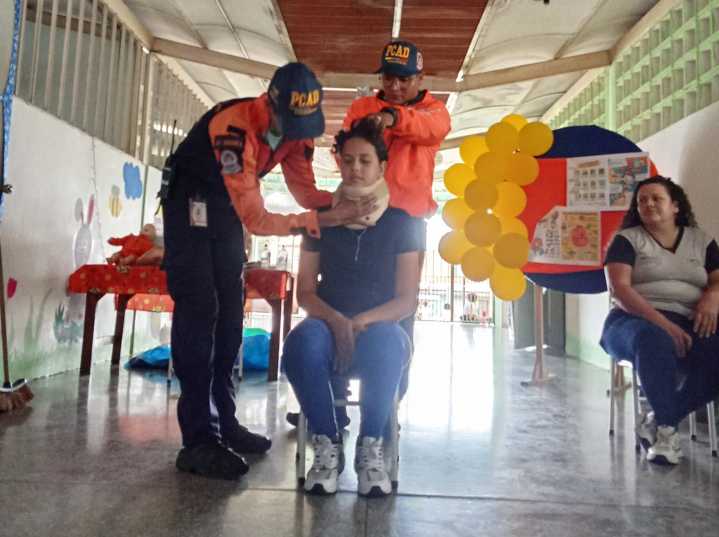 “Protección Civil Va a Escuela” visita en centros educativos de Valencia