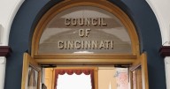 Some on Cincinnati Council want to end the city manager's food truck restrictions