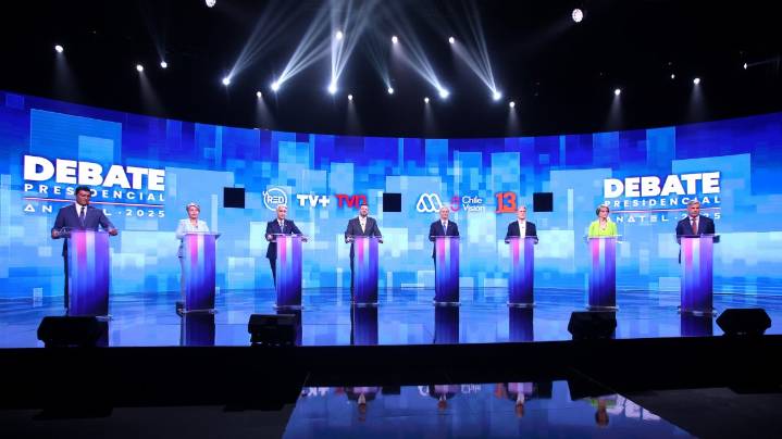 [En vivo] Debate Anatel | Parisi: "En el PDG distinguimos entre las tomas y los asentamientos"