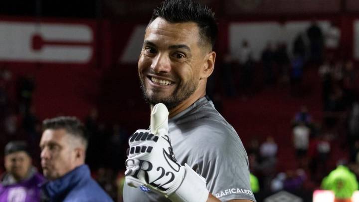 Le bajaron el pulgar a Sergio Romero tras perder la final contra Independiente Rivadavia