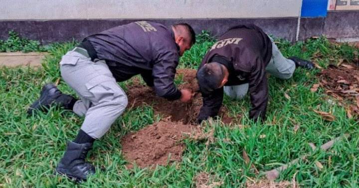INPE: hallan celulares enterrados en áreas comunes del penal Ancón 2