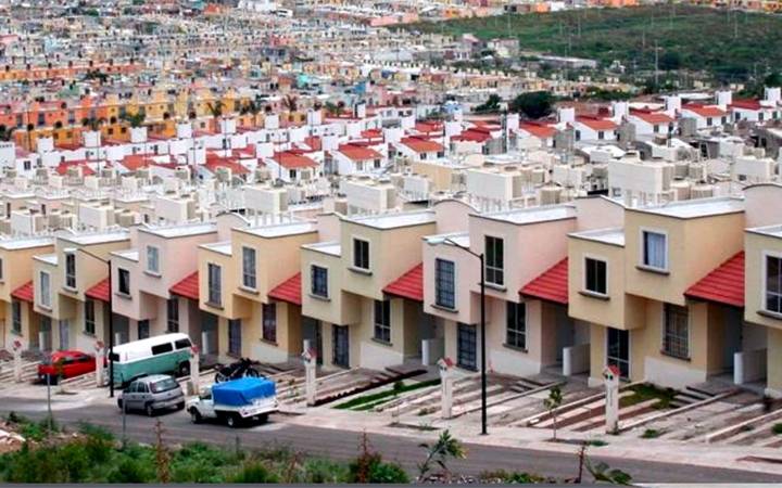 Infonavit reporta que llega a 250 mil viviendas contratadas para su construcción