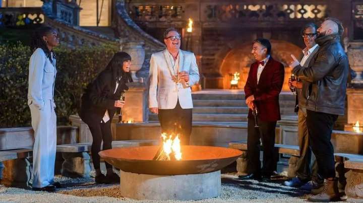 Alan Carr wins celebrity traitors finale as BBC draws record 11 million viewers