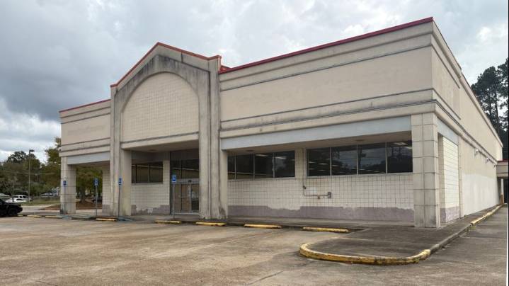 REPORT: Several restaurants set to open at site of former CVS on Government St.