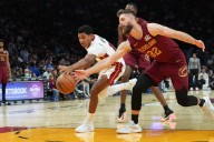 Andrew Wiggins’ alley-oop dunk at OT buzzer gives Heat a 140-138 win over the Cavaliers – Winnipeg Free Press