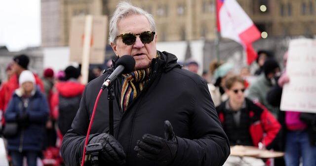 Former immigration minister says Canada's reputation on welcoming refugees is at risk