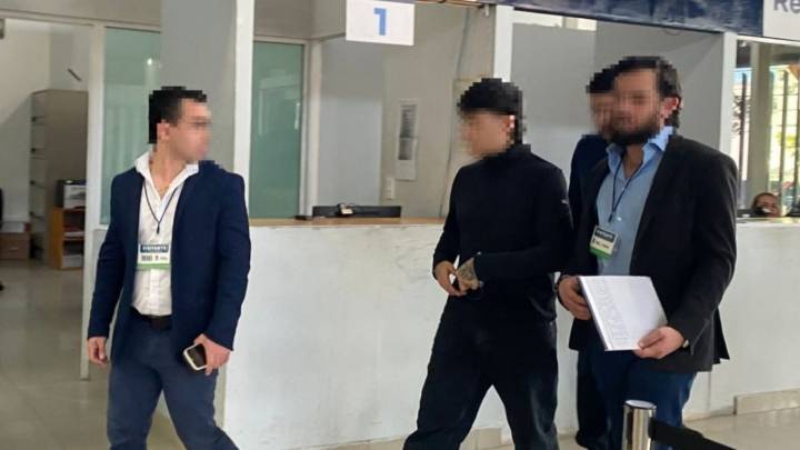 Junior H acude a la fiscalía de Jalisco tras interpretar "El Azul" en las Fiestas de Octubre