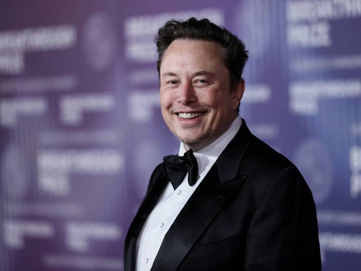 What Tesla wants to pay Elon Musk, by the (mind