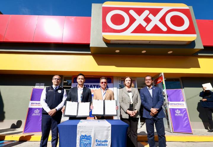 Convenio entre Gobierno de Jalisco y OXXO: más de mil 500 tiendas serán puntos de resguardo para mujeres en riesgo