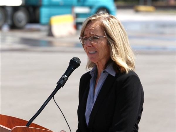 Port authority takes first step to finance part of 191 housing units' renovations