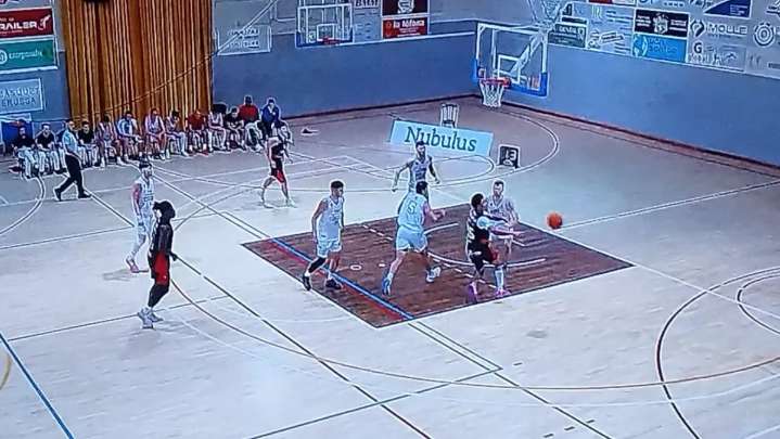 Letra Corpórea no puede con el líder Mollerussa (92