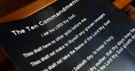 Texas judge blocks law requiring 10 commandments in schools