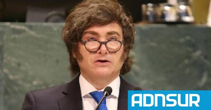 En medio de su enfrentamiento con el “Chiqui” Tapia, Milei canceló su viaje al sorteo del Mundial