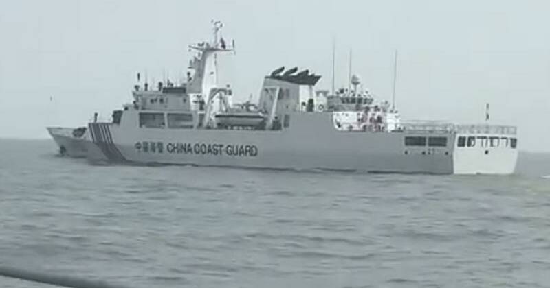 China Coast Guard sails into Japan-administered waters