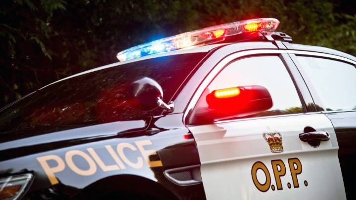 WB Hwy. 401 closed west of Cambridge after tow truck driver struck and killed by vehicle