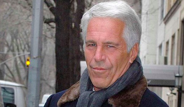 Republicanos votarán el martes para divulgar todos los documentos de Epstein