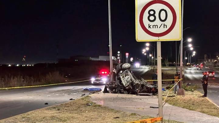Accidente sobre la carretera Chihuahua-Juárez deja dos jóvenes sin vida