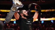 Islam Makhachev destrona a Ilia Topuria: se convierte en el nuevo rey de la UFC tras conquistar su segundo cinturón