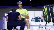Alcaraz enciende todas las alarmas en Turín: termina jugando la final de las ATP Finals con un vendaje en su muslo derecho