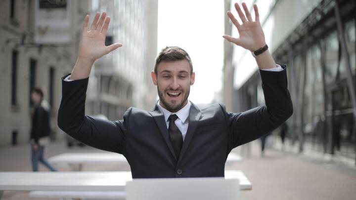 ¿Por Qué se Celebra el Día del Hombre Hoy 19 de Noviembre 2025? Esta Es la Confusión del Festejo