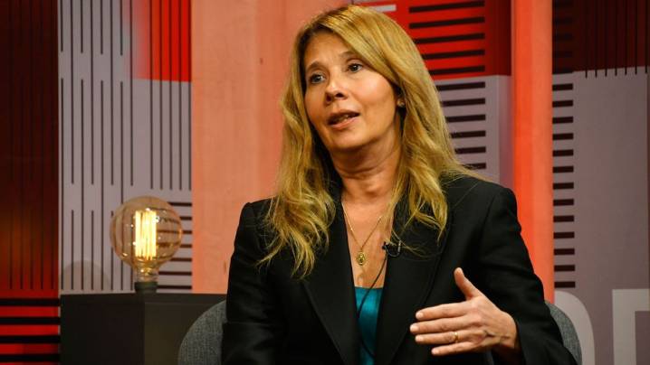 La ministra Matilde O’Mill reconoció la labor de Diario Panorama: “Garantizan…