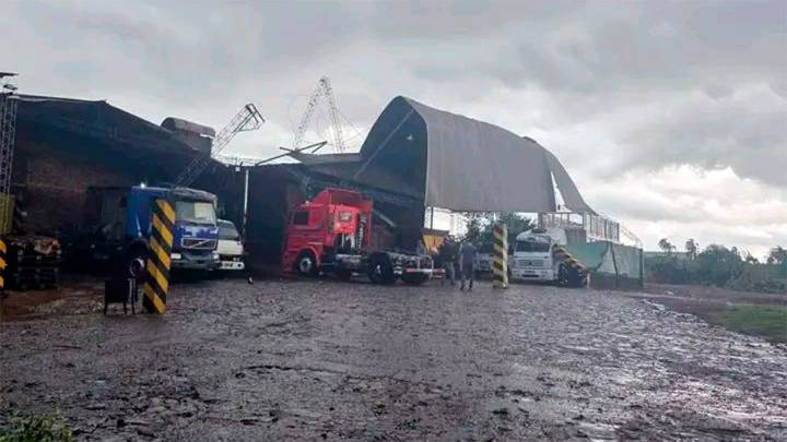 Daños: tornados afectaron a Misiones y la región vecina en Brasil