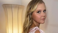 Amy Schumer muestra su nueva figura tras perder peso con un medicamento