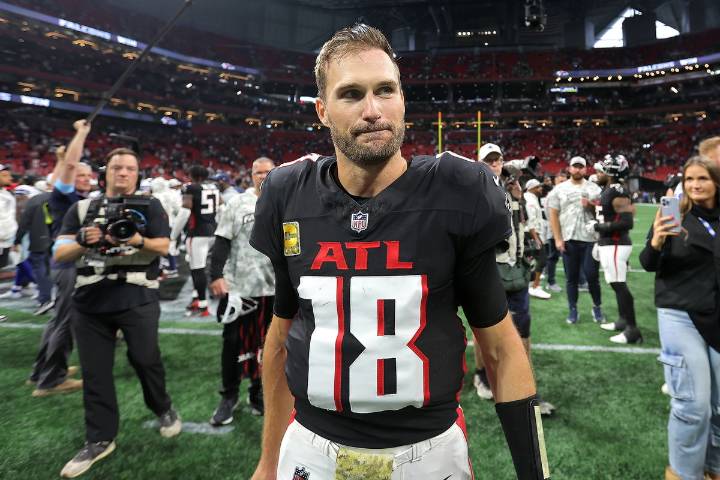 Kirk Cousins’ Quest to Save NFL Career Hit With Major Blow as Drake London Sidelined After Michael Penix Jr. and Drake London went down in week 11 against the Panthers, Kirk Cousins has to step up and